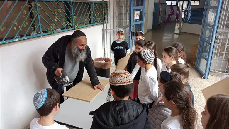 "מלאכות שבת" לעילוי נשמת הנופלים