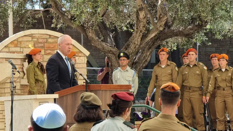 השר גלנט בטקס