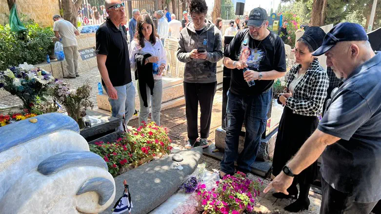 הר מלך עם יוסי מנדלביץ, יוסי צור ורון קרמן שאיבדו את ילדיהם בפיגוע קו 37 בחיפה