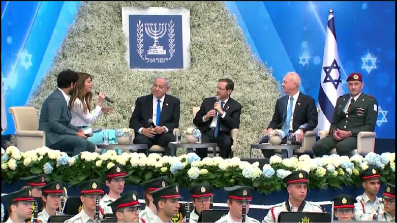 Outstanding soldiers ceremony