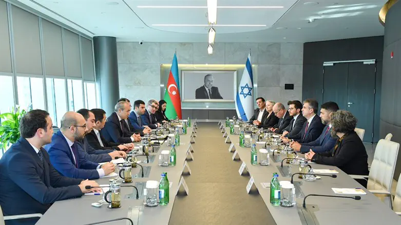 Israeli delegation in Baku