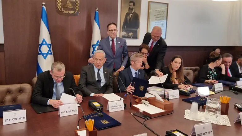Cabinet meeting