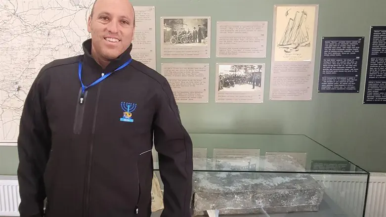 יגאל ברנד ותיבת המסמכים