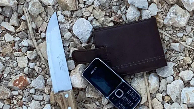 הסכין שנתפסה על החשוד בידי לוחמי ולוחמות מג"ב
