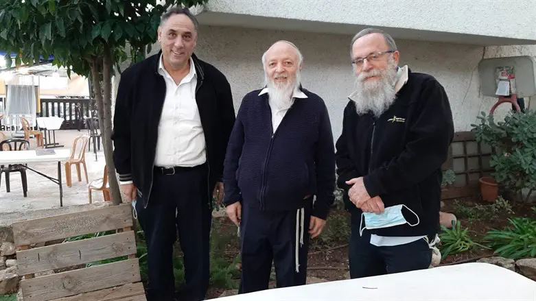 הרב יונה גודמן, הרב יהושע ויצמן, אלחנן גלט