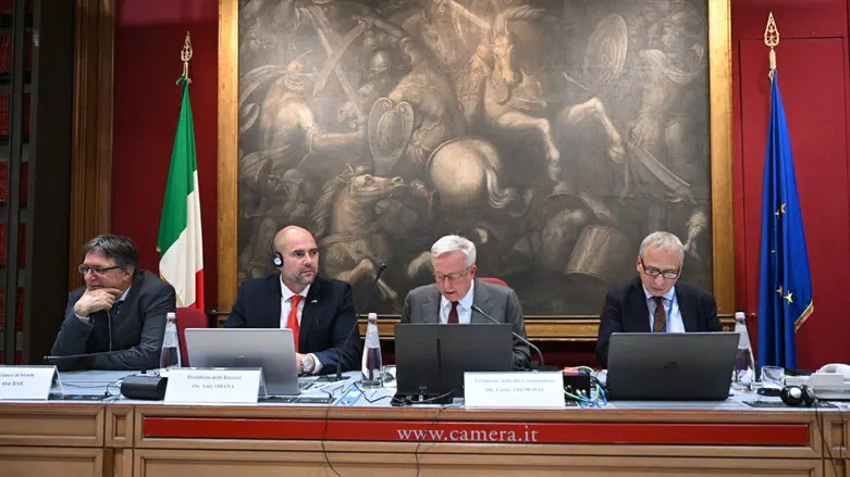 אמיר אוחנה בפרלמנט האיטלקי