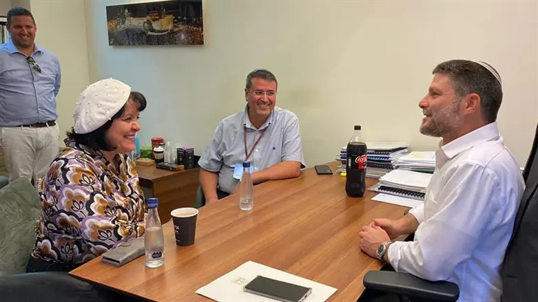 עליזה בלוך ובצלאל סמוטריץ'