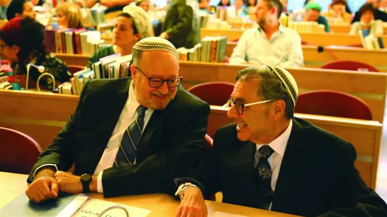 הרב ריסקין והרב ברנדר