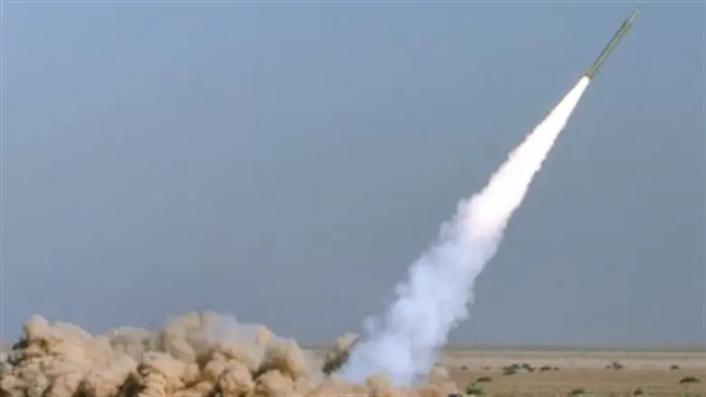 Иранские испытания ракеты средней дальности