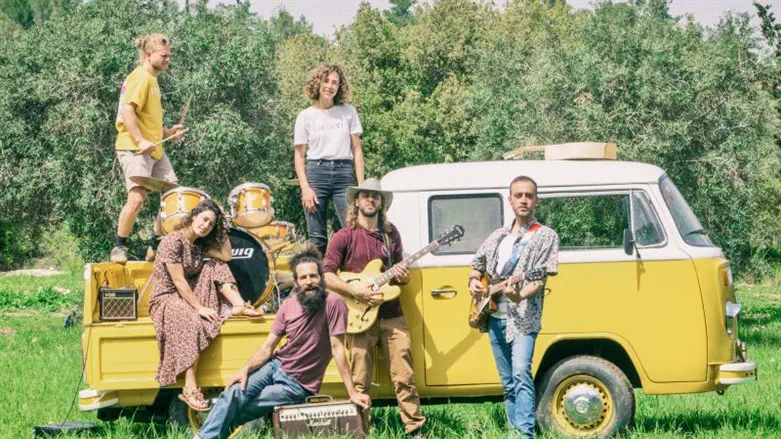 נחי וייס וחברים