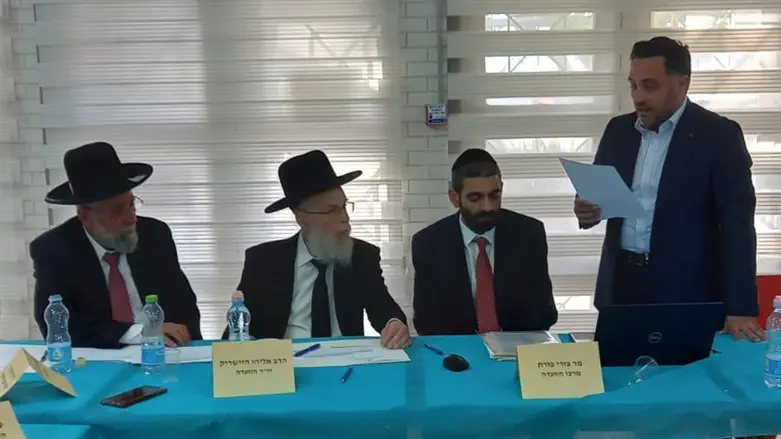 הרב דוד הכהן עם השר מיכאל מלכיאלי