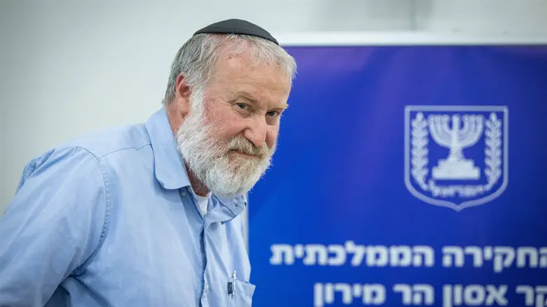 אביחי מנדלבליט בוועדת החקירה