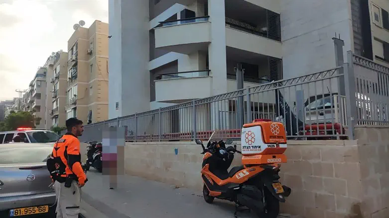 הזירה בבת ים