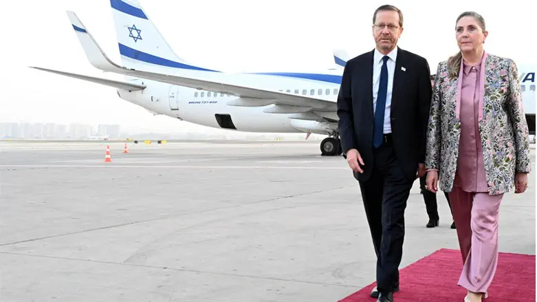 הנשיא הרצוג ורעייתו