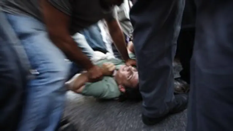 חוסר אחריות לקראת מלחמת אחים