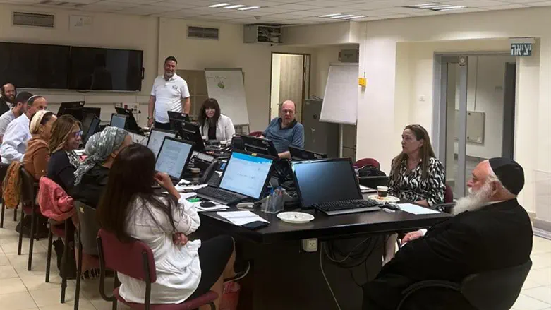 גולדקנופף הפתיע את חברי ועדת הדיור הציבורי