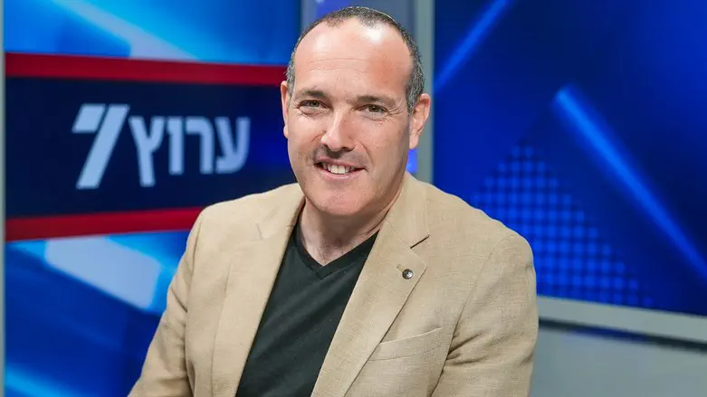 שי אברמסון, זמר וחזן