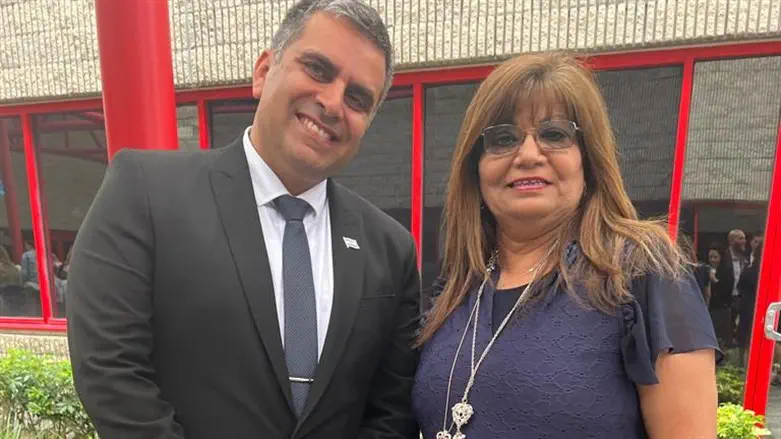 Ronit Bar and Ofir Sofer