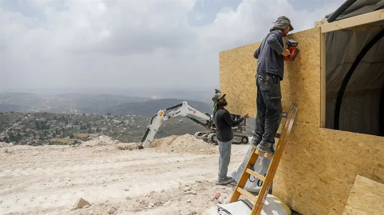 הבניה בחומש