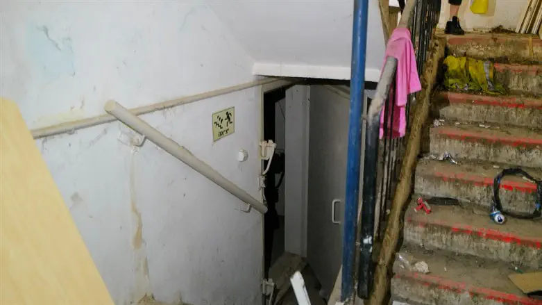 המקלט בקצרין שבו כלאו הנערים את האישה ואת בנה