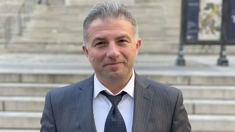 דני חחיאשוילי