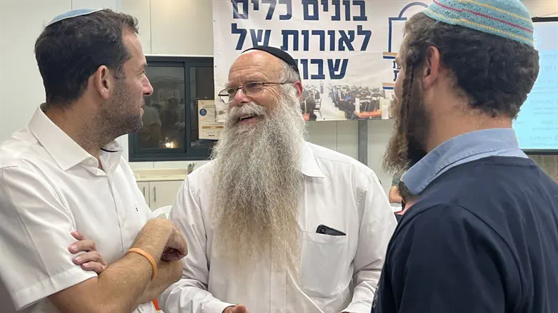 יוסי דגן בישיבת רועה ישראל