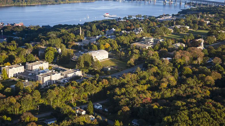 Connecticut College
