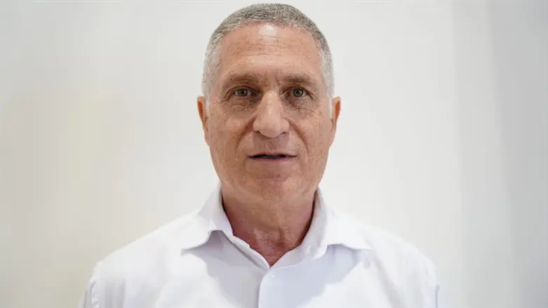 צביקי טסלר