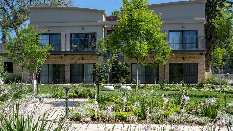 מלון "איילה רזורט" החדש