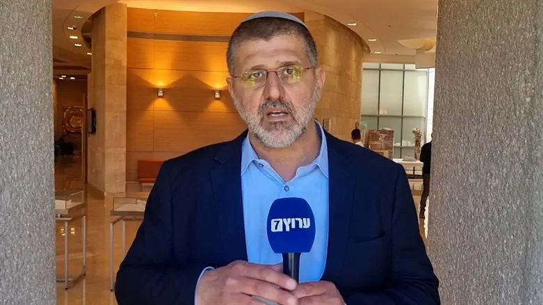 אביחי בוארון