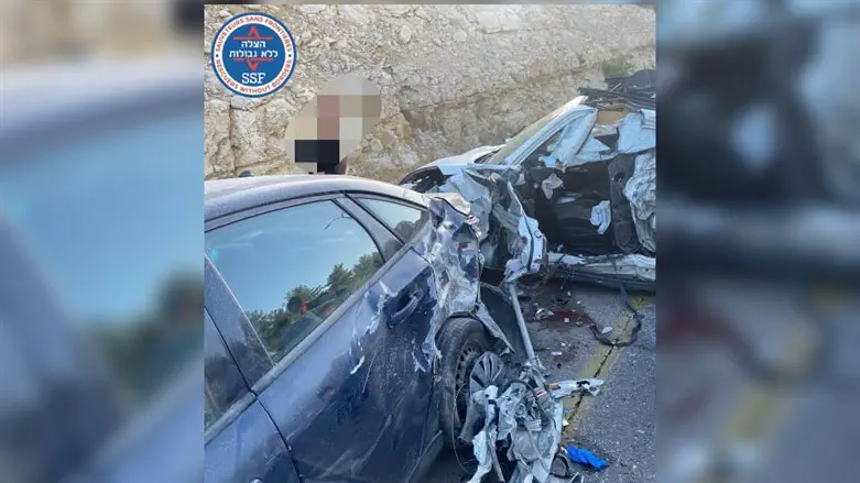 תאונת דרכים 