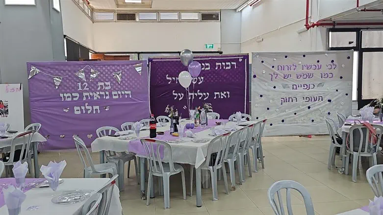 חדר האוכל של האולפנה הפך לאולם אירועים