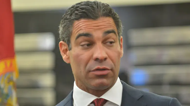 Francis Suarez
