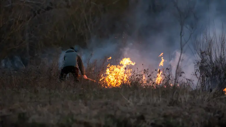 הצתה, אילוסטרציה