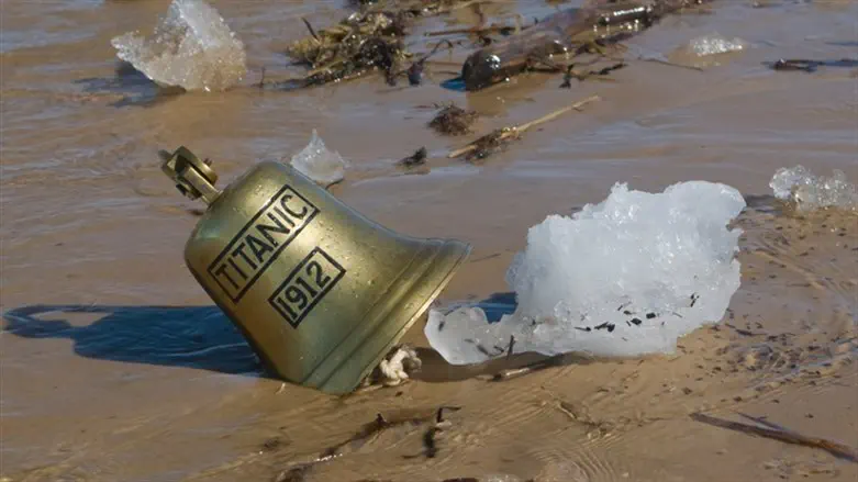 פעמון ה"טיטאניק"