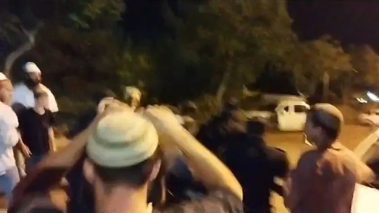 Противостояние в Атерете