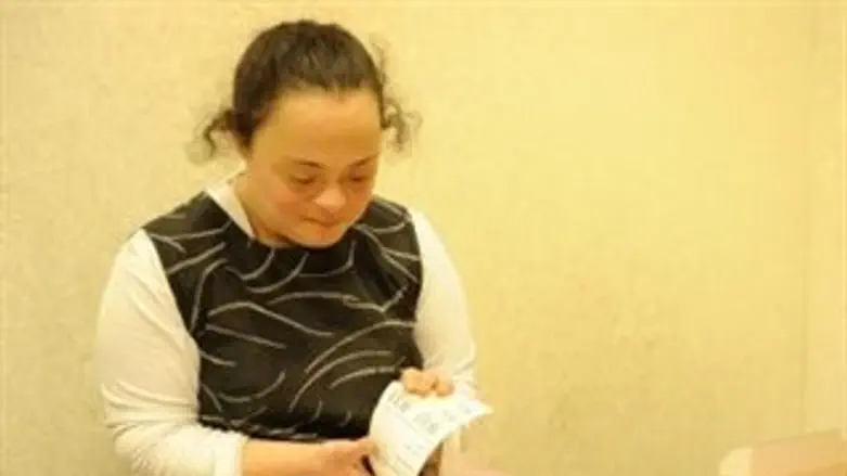 אפשר להתחתן, מועסקת בעלי שיח