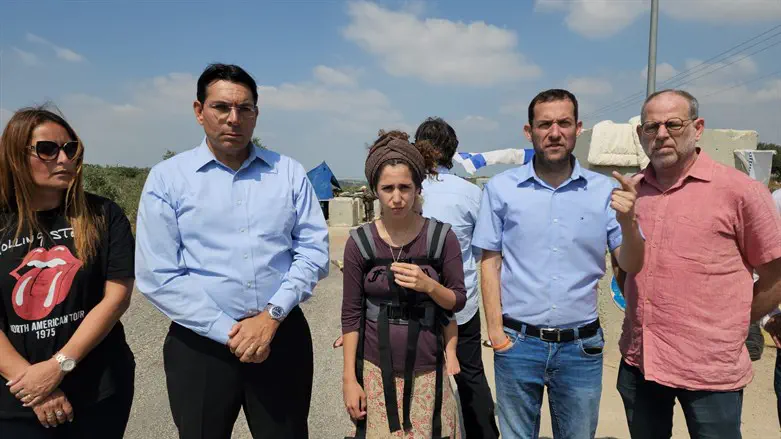 דנון בשומרון