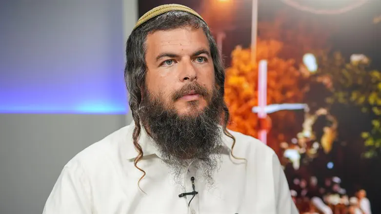 עו"ד נתי רום חוננו