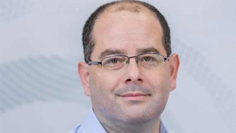 ד"ר זיו בורר