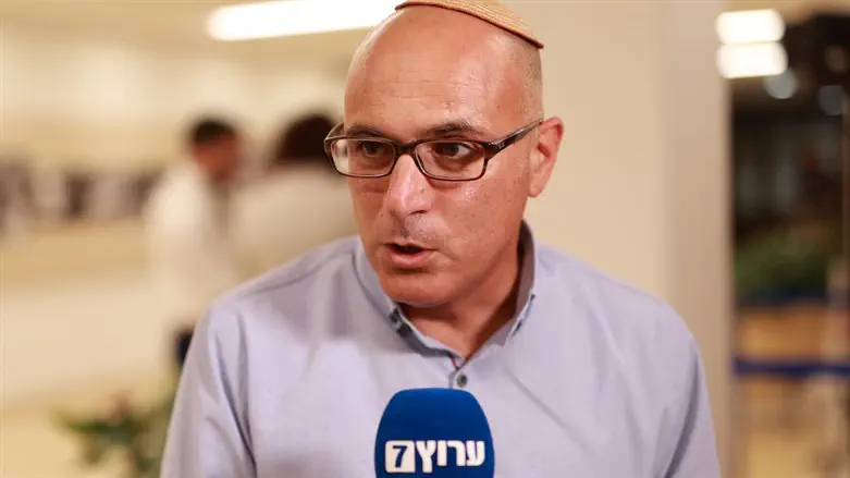 יגאל דילמוני