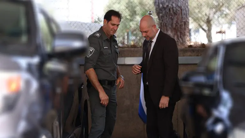 Speaker Ohana delivers the armored cars to the YAMAM
