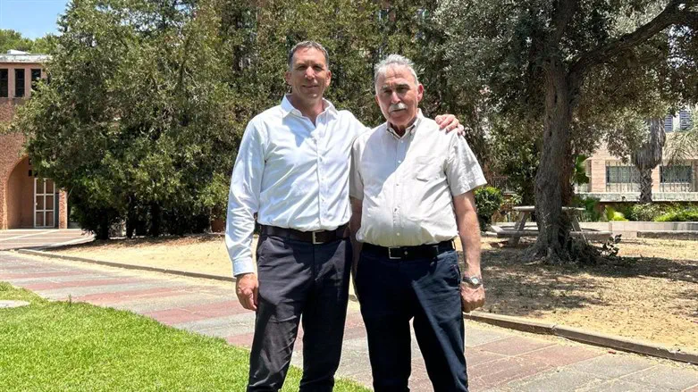 כהנא וצביבל