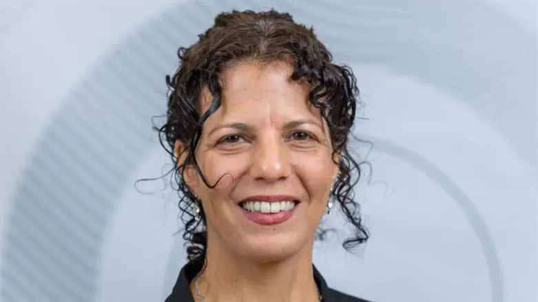 Prof. Einat Levy-Gigi