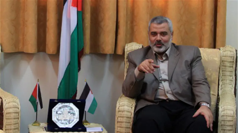 Исмаил Хания