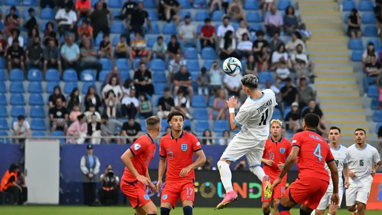 תורג'מן הערב מול אנגליה. נשארו עם המחמאות
