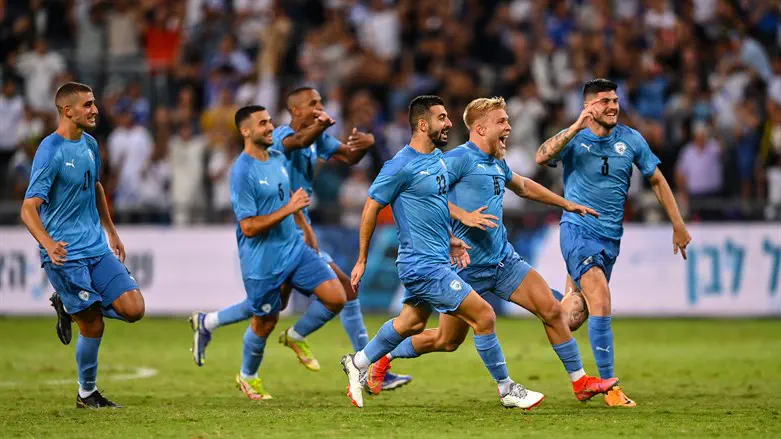 Israel's under-21 team celebrates a victory in the UEFA European U21 Championship playoffs