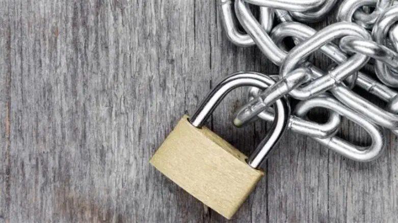 יש מחיר להשבתה