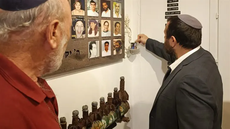 השר במוזיאון