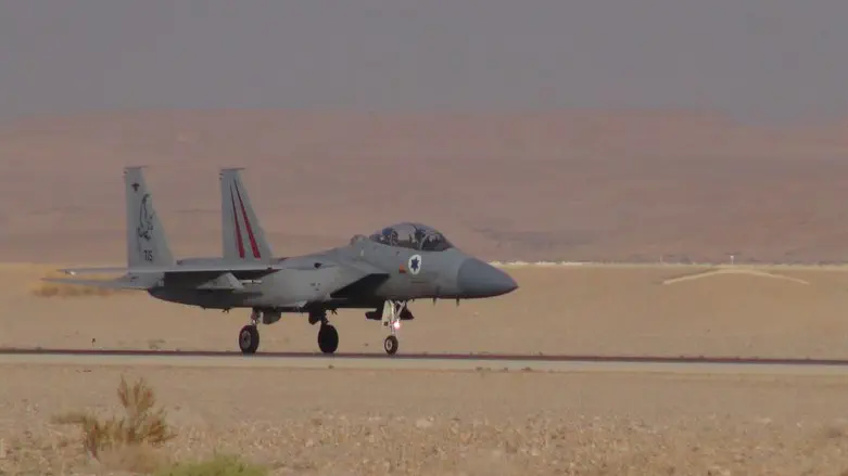 מטוס קרב, חיל האוויר